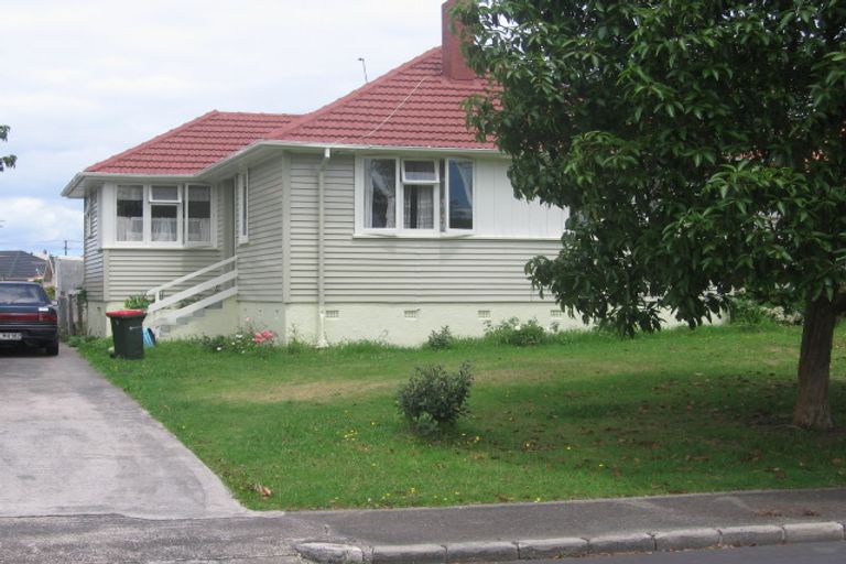 Photo of property in 8 Denny Avenue, Wesley, Auckland, 1041
