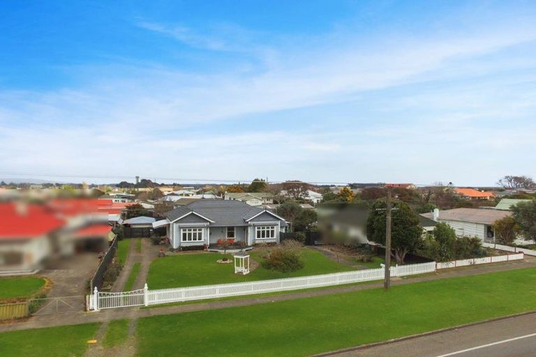 Photo of property in 36 Robinson Street, Foxton, 4814