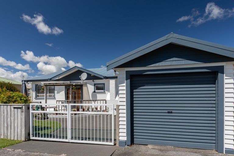 Photo of property in 11 Seyton Street, Stratford, 4332