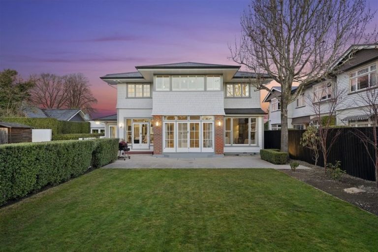 Photo of property in 31 Church Lane, Merivale, Christchurch, 8014