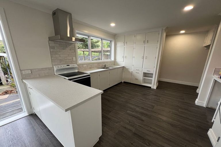 Photo of property in 46 Warren Crescent, Hillmorton, Christchurch, 8025