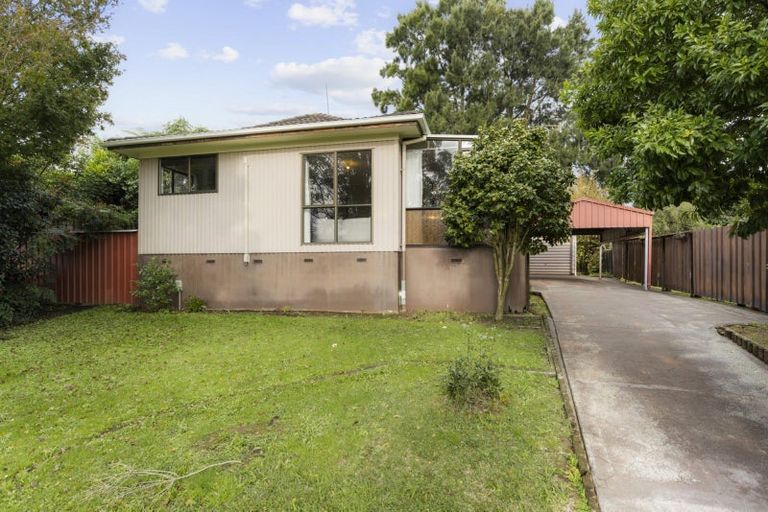 Photo of property in 17 Matipo Crescent, Pukete, Hamilton, 3200