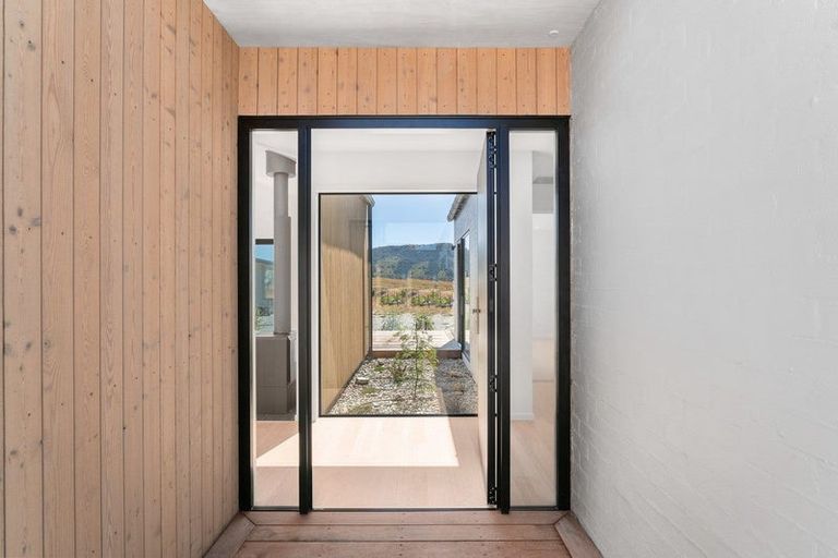 Photo of property in 22a Marjon Drive, Wanaka, 9305