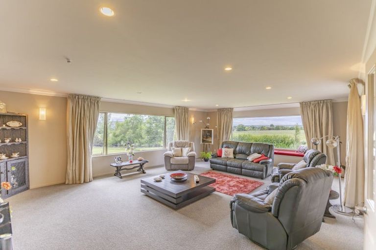 Photo of property in 346 Porangahau Road, Waipukurau, 4282