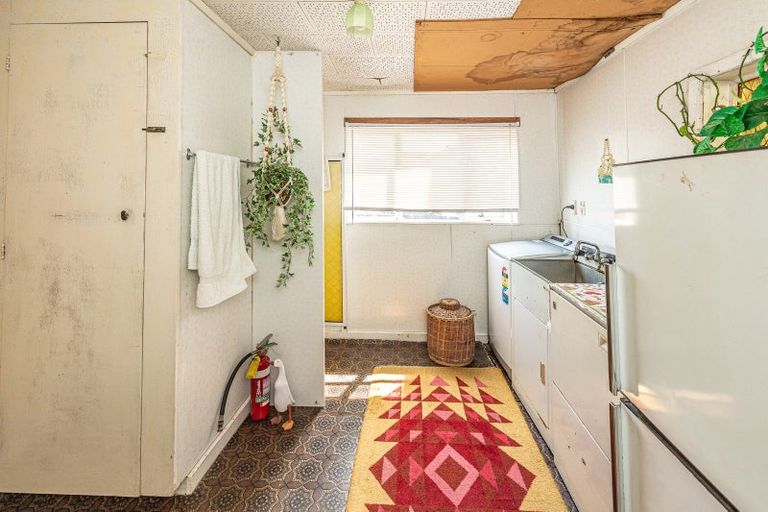 Photo of property in 11 Field Street, Aramoho, Whanganui, 4500