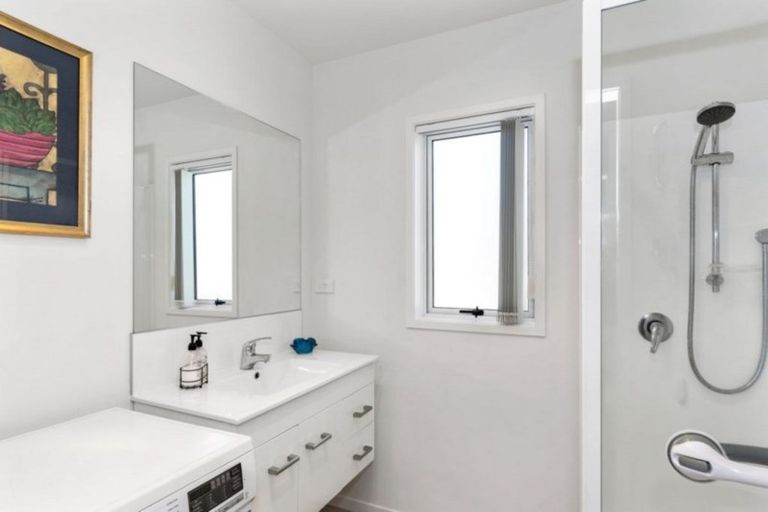 Photo of property in 11 Kamahi Crescent, Papamoa Beach, Papamoa, 3118