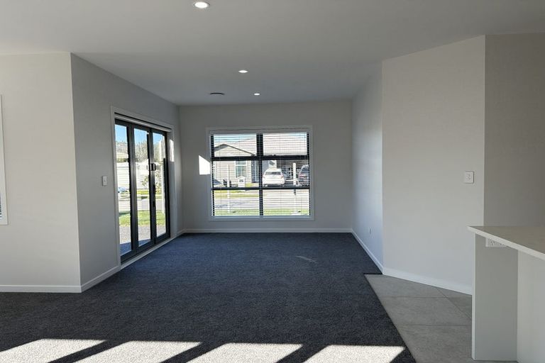 Photo of property in 17 George Yee Place, Taradale, Napier, 4112