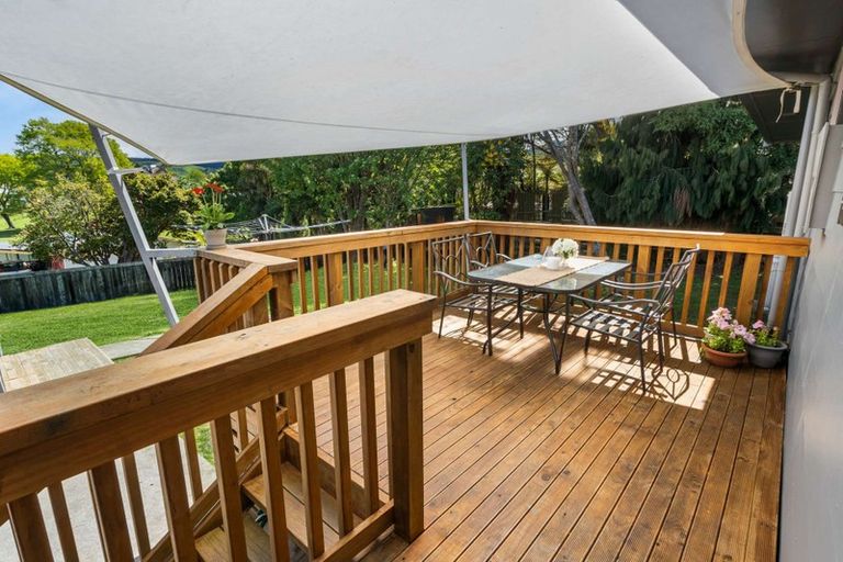 Photo of property in 18 Joanne Crescent, Pukehangi, Rotorua, 3015