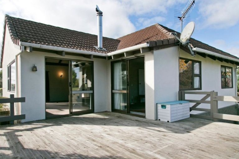 Photo of property in 81 Tamatea Road, Taupo, 3330