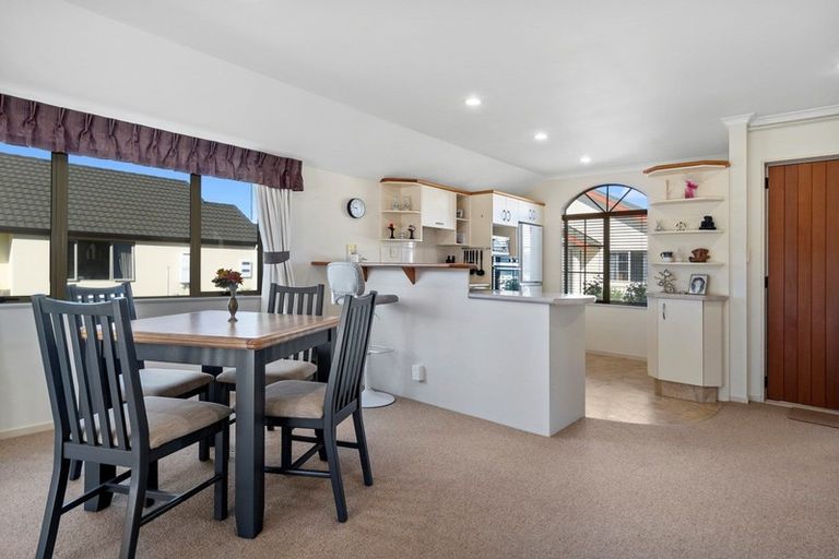 Photo of property in Orange Grove Village, 38/22 Pyes Pa Road, Pyes Pa, Tauranga, 3112