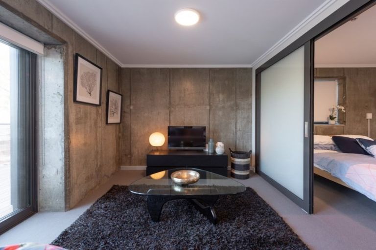 Photo of property in Frame Apartments, 101/111 Molesworth Street, Thorndon, Wellington, 6011