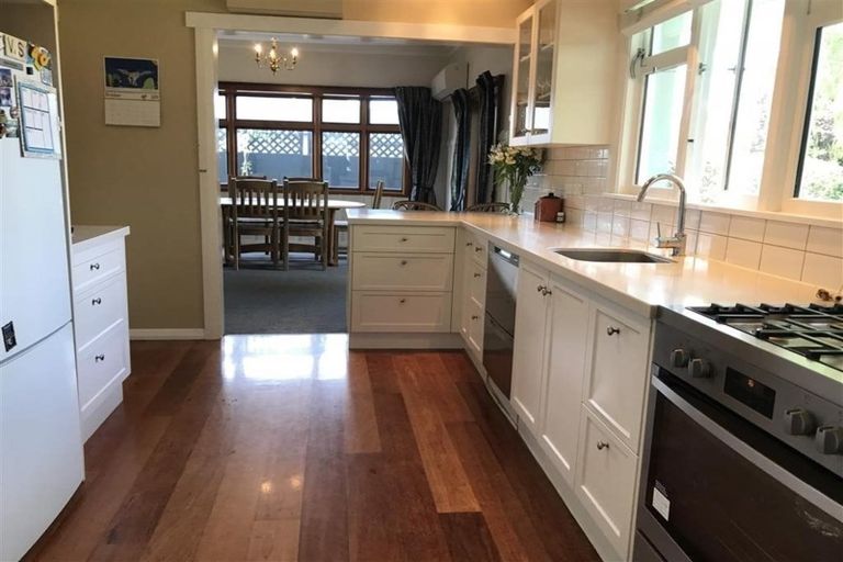 Photo of property in 106 Tomes Road, St Albans, Christchurch, 8052