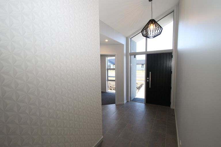 Photo of property in 15 Caledonia Drive, Mosgiel, 9024