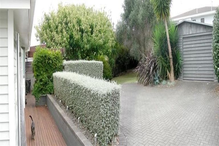 Photo of property in 21a Crescent Road, Otumoetai, Tauranga, 3110