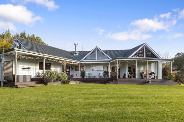 Photo of property in 102 Williamson Road, Wellsford, 0973