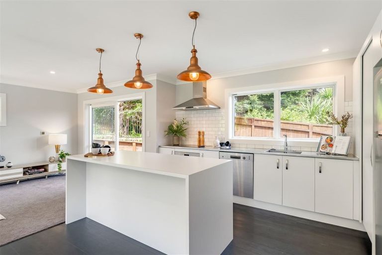 Photo of property in 88a Plateau Road, Te Marua, Upper Hutt, 5018