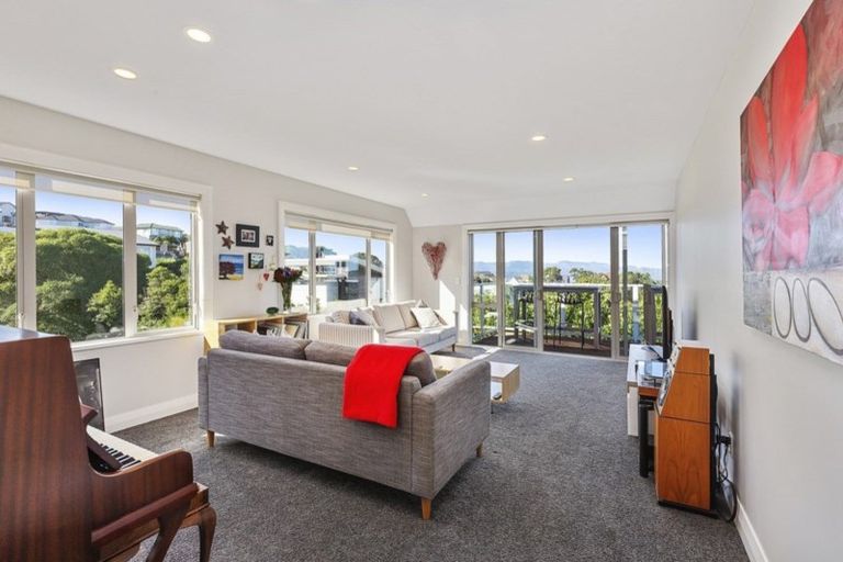 Photo of property in 30a Mandalay Terrace, Khandallah, Wellington, 6035