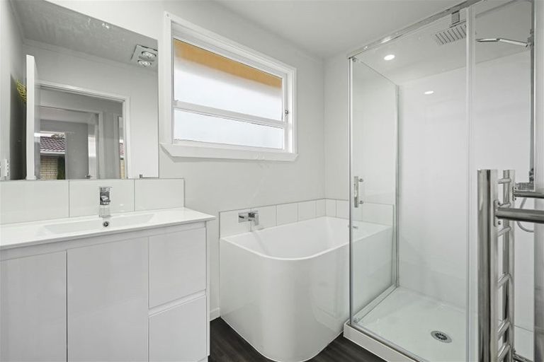 Photo of property in 39 Rhonda Avenue, Deanwell, Hamilton, 3206