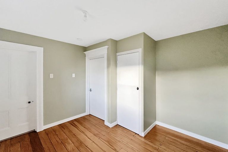 Photo of property in 393 College Street, Hokowhitu, Palmerston North, 4410