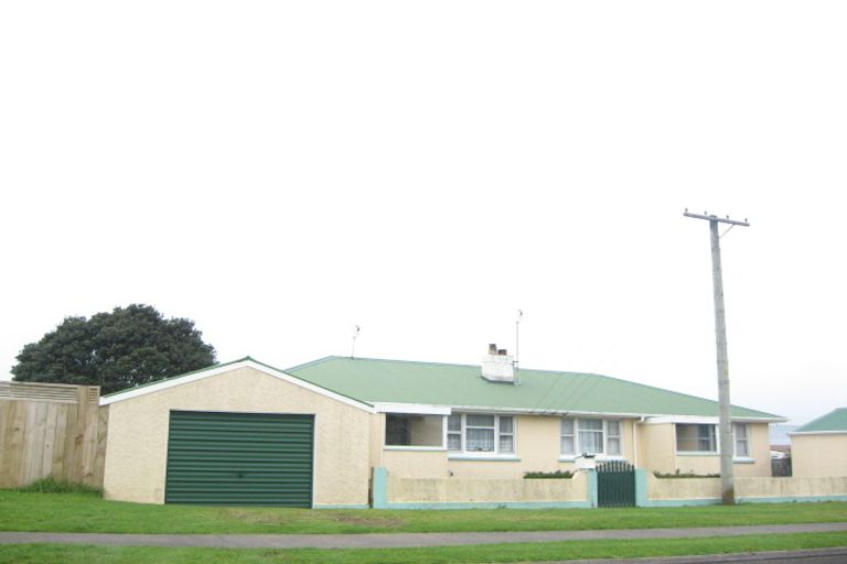 Photo of property in 78a Grey Street, Waitara, 4320