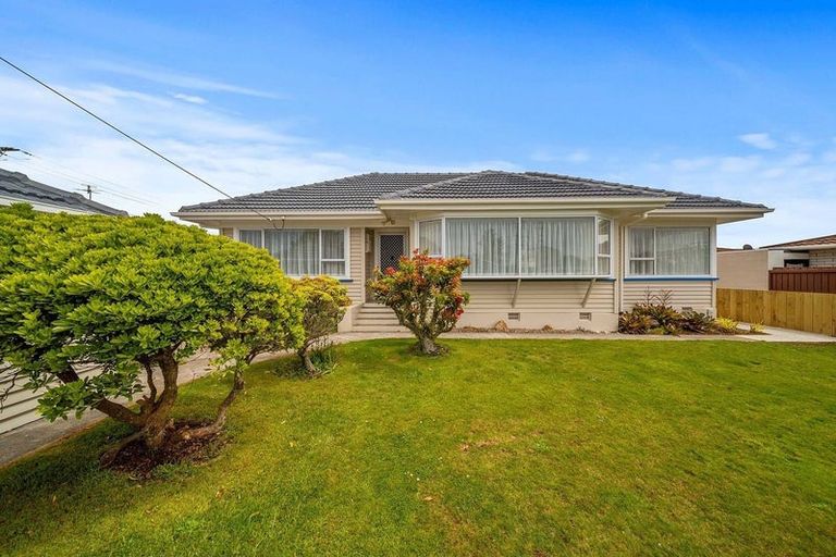 Photo of property in 360 Carrington Street, Upper Vogeltown, New Plymouth, 4310
