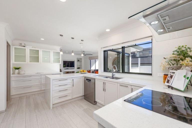 Photo of property in 1/7 O'halloran Road, Howick, Auckland, 2014