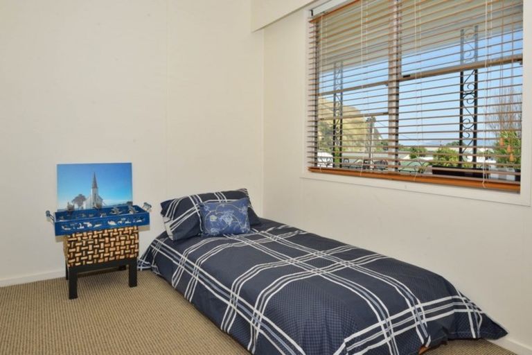 Photo of property in 69 Fortescue Street, Mahia, Nuhaka, 4198