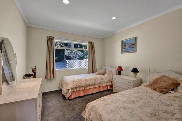 Photo of property in 7 Manuka Place, Whalers Gate, New Plymouth, 4310