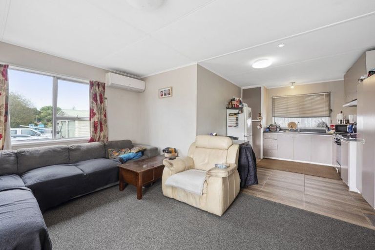 Photo of property in 28b Fairview Road, Western Heights, Rotorua, 3015