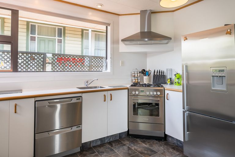 Photo of property in 5b Exeter Street, Abbotsford, Dunedin, 9018