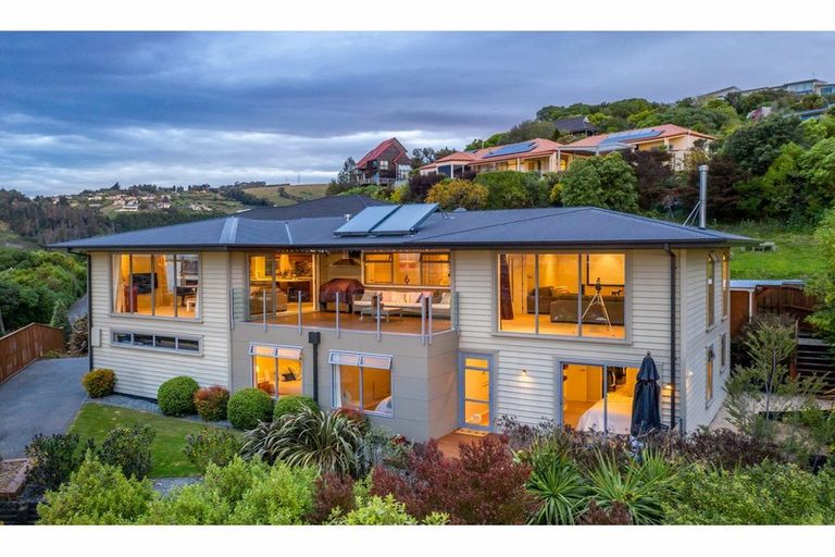 Photo of property in 98 Holliss Avenue, Cashmere, Christchurch, 8022