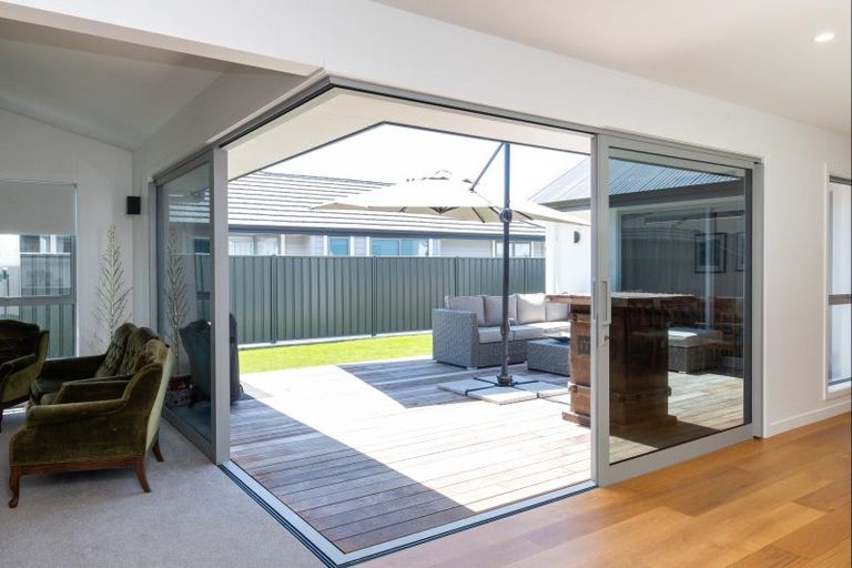 Photo of property in 7 Rangataiki Place, Awatoto, Napier, 4110