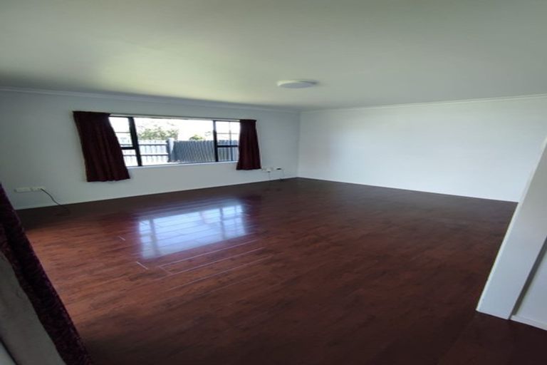 Photo of property in 60 Sheehan Avenue, Papakura, 2110