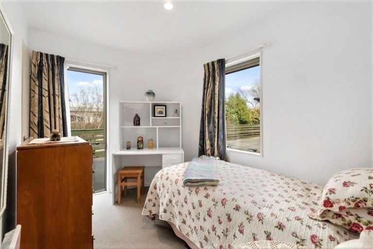 Photo of property in 464a Halswell Road, Halswell, Christchurch, 8025