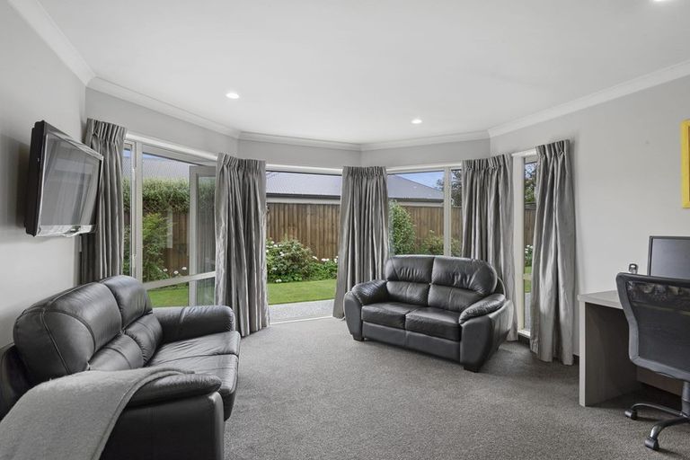 Photo of property in 9 The Stables, Halswell, Christchurch, 8025