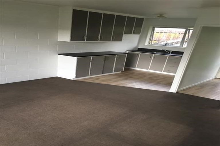 Photo of property in 1/10a View Road, Papakura, 2110