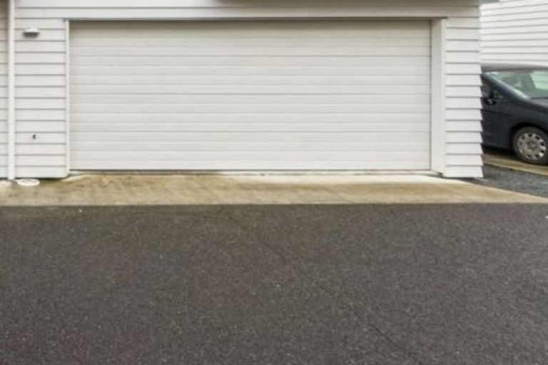 Photo of property in 200 Porchester Road, Takanini, 2112