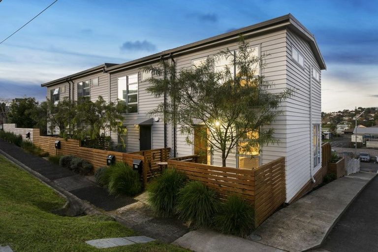 Photo of property in 44e Ambler Avenue, Glen Eden, Auckland, 0602