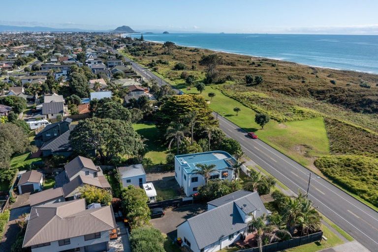 Photo of property in 336 Papamoa Beach Road, Papamoa Beach, Papamoa, 3118