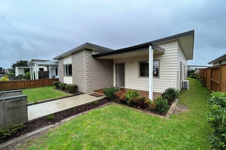 Photo of property in 5 Coprosma Close, Papamoa Beach, Papamoa, 3118