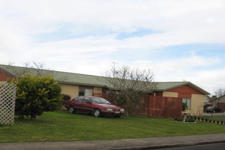 Photo of property in 2 Ada Place, Fairview Downs, Hamilton, 3214