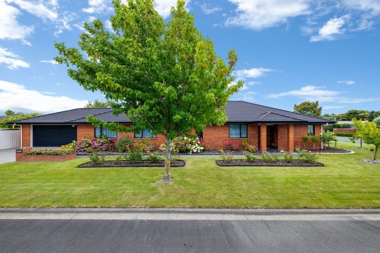 Photo of property in 2 Clearwater Place, Mayfield, Blenheim, 7201