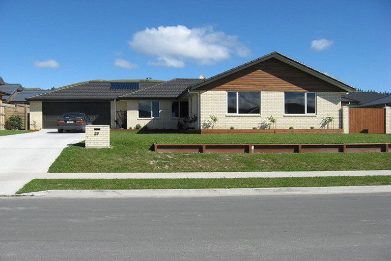 Photo of property in 27 Ashwood Drive, Witherlea, Blenheim, 7201