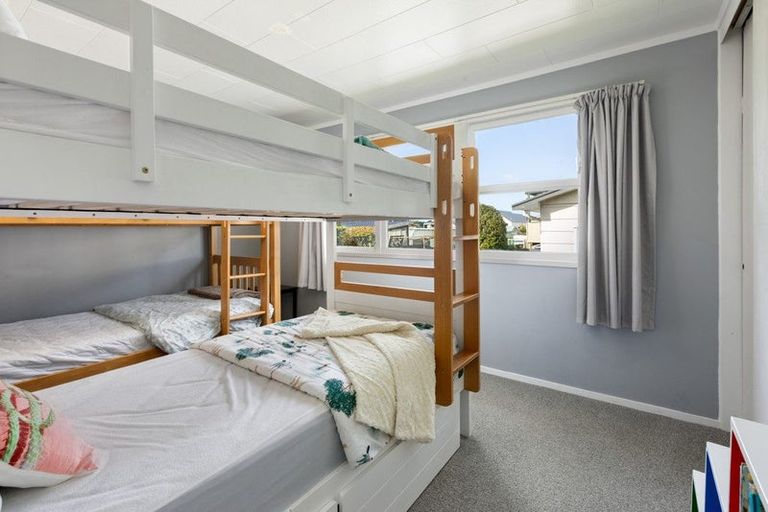 Photo of property in 34 Ocean View Road, Waihi Beach, 3611