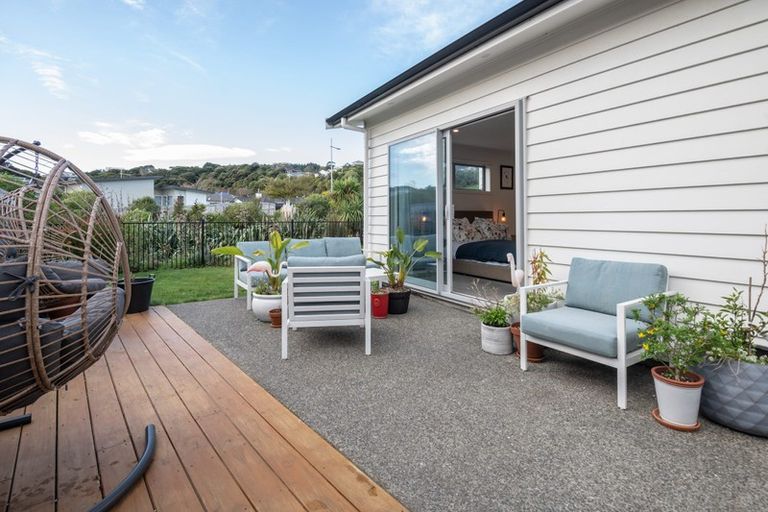 Photo of property in 19 Breakwater Way, Whitby, Porirua, 5024