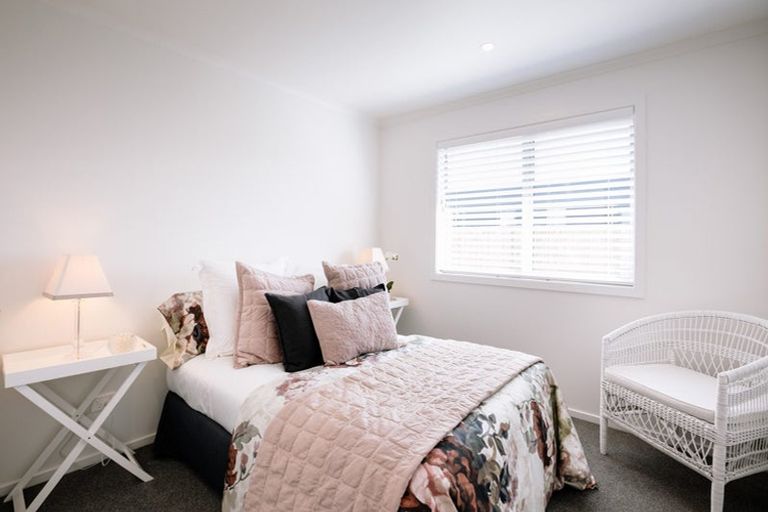 Photo of property in 8 Tirikatene Avenue, Paerata, Pukekohe, 2124