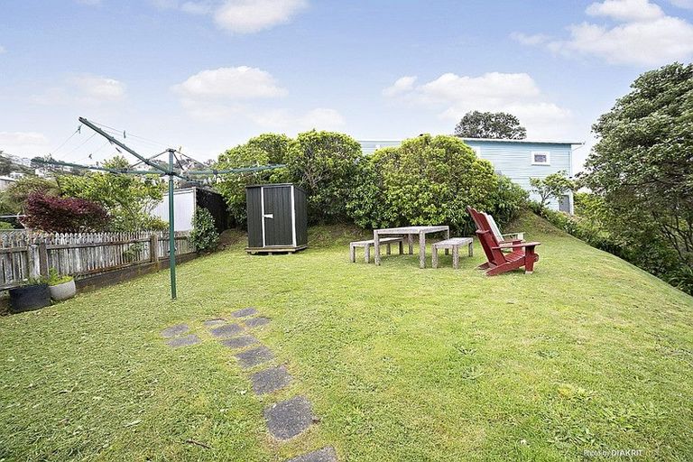 Photo of property in 8 Finnimore Terrace, Vogeltown, Wellington, 6021