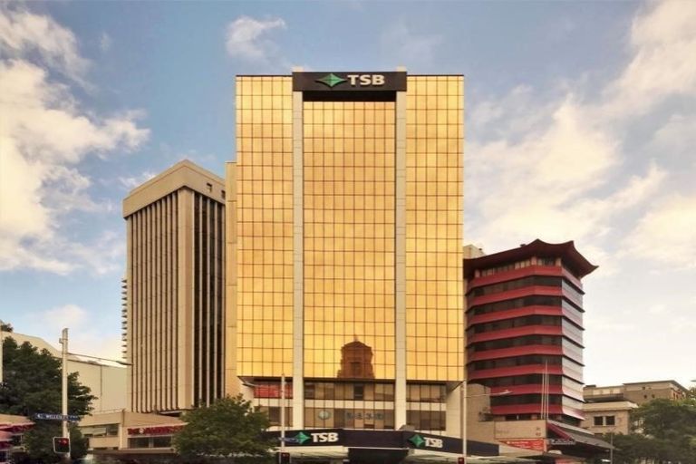 Photo of property in 290 Queen Street, Pukekohe, 2120