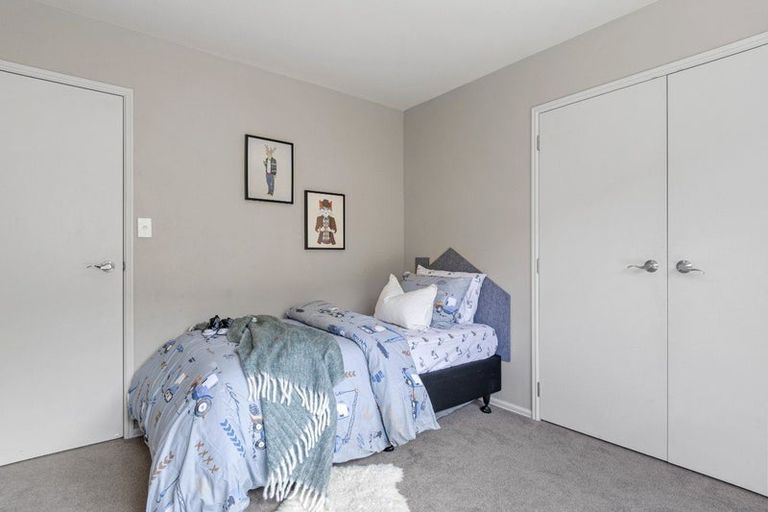 Photo of property in 14 Bell Common Close, Bethlehem, Tauranga, 3110