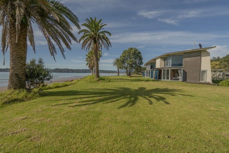 Photo of property in 141 Buffalo Beach Sh25 Road, Whitianga, 3510